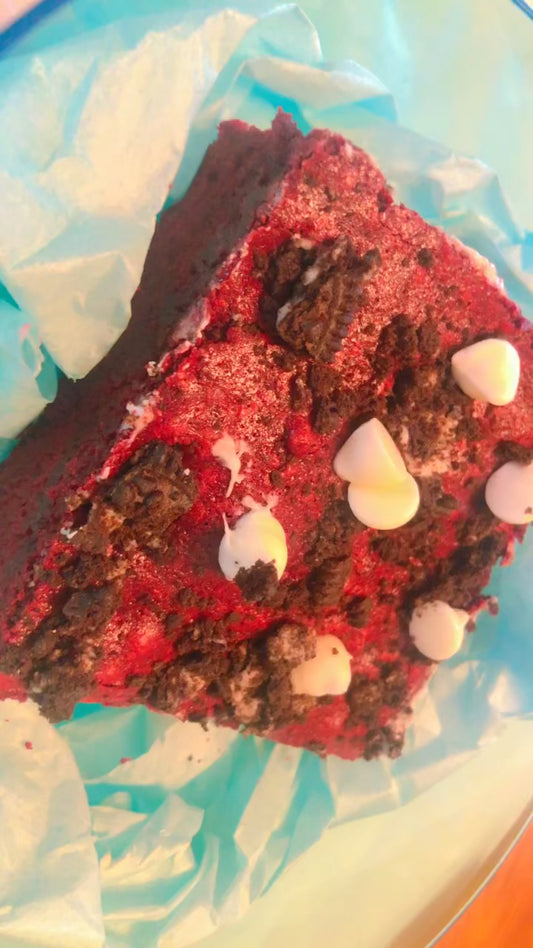 Red Velvet Brownie